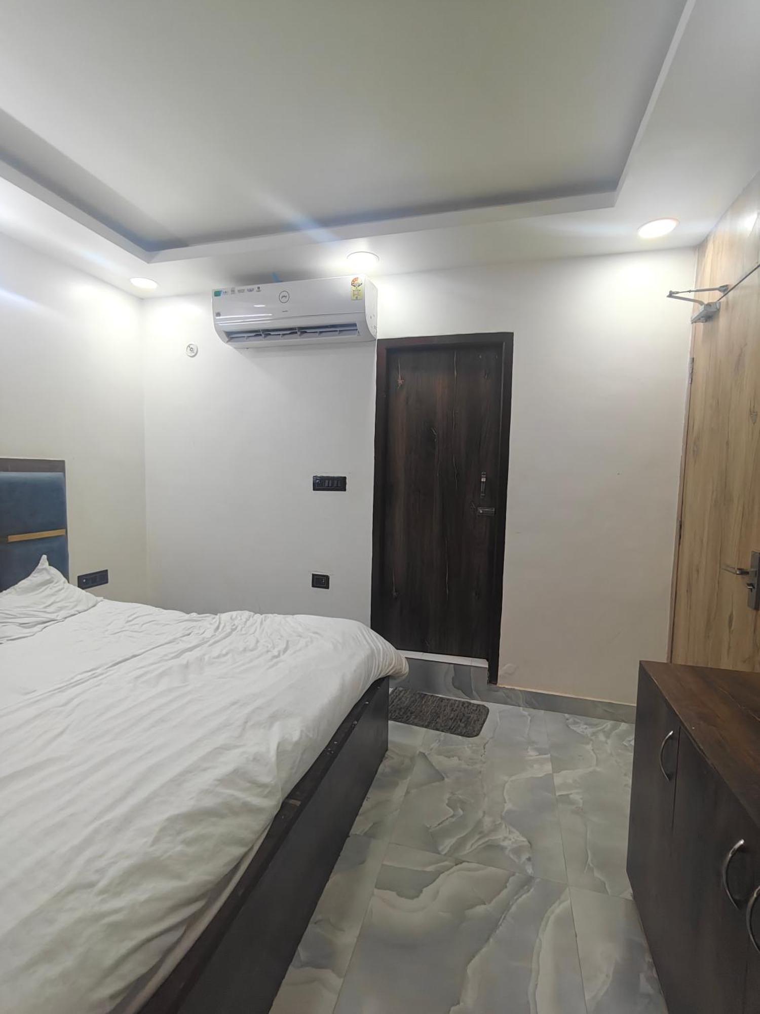 Hotel Love Inn Lucknow Luaran gambar